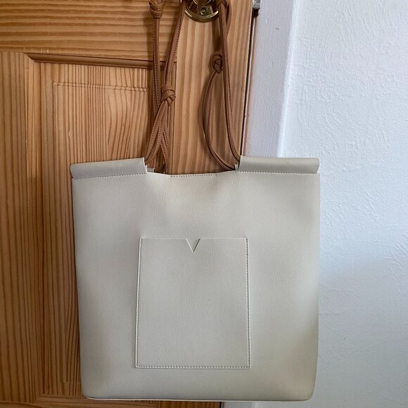 COPY - Von Holzhausen vegan leather Market Tote - Picture 1 of 9